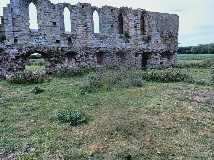 Tupholme Abbeyl in Lincolnshire